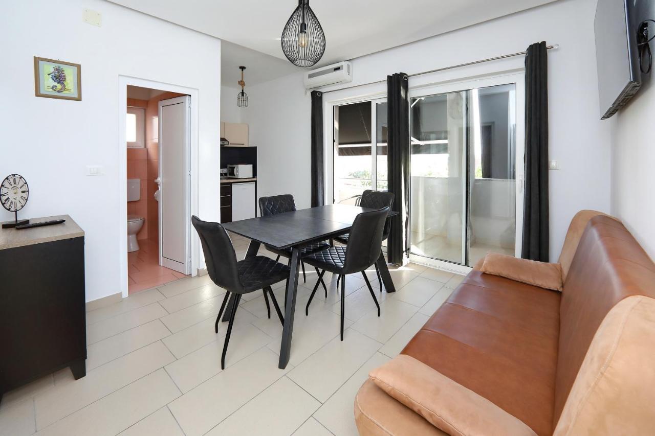Apartments Neli Bibinje Extérieur photo