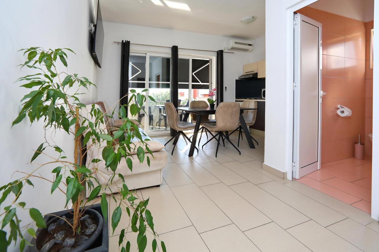 Apartments Neli Bibinje Extérieur photo